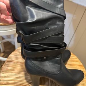 Black Madden Girl boots size 8 1/2